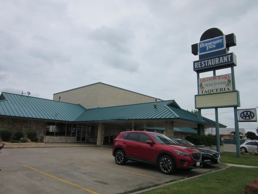 Rodeway Inn Arlington Kültér fotó